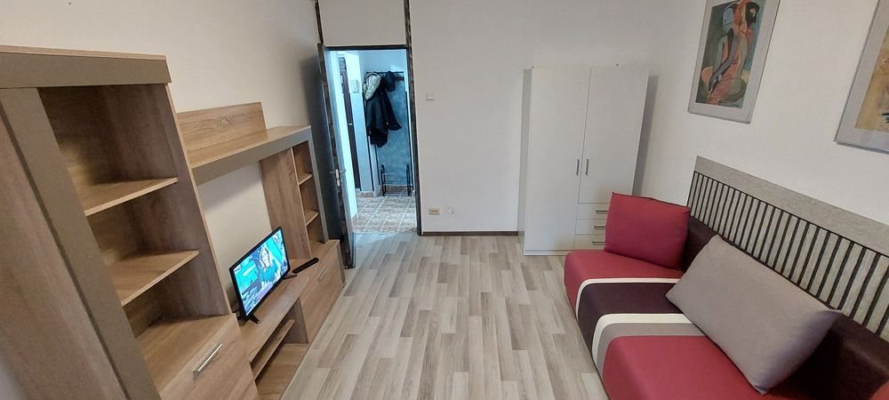 Inchiriez Garsoniera Lacul Tei