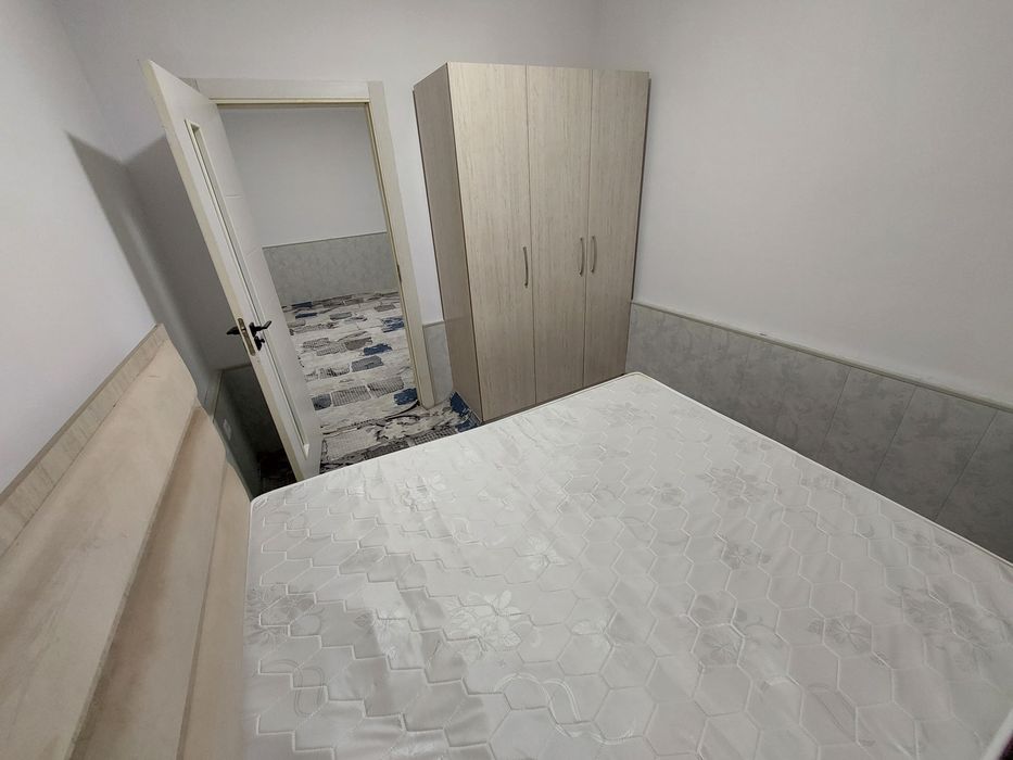 Элободда квартира сотилади 
-1 қаватда 2 хоналик. 
Жиҳозлари бор. Кон