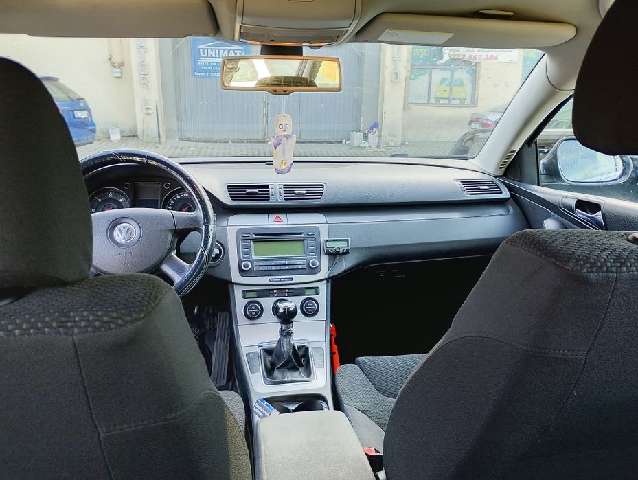 Vând passat B6 break