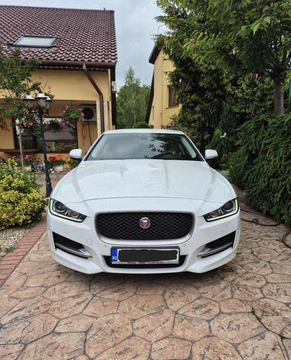JAGUAR XE 2018 — imagine 3