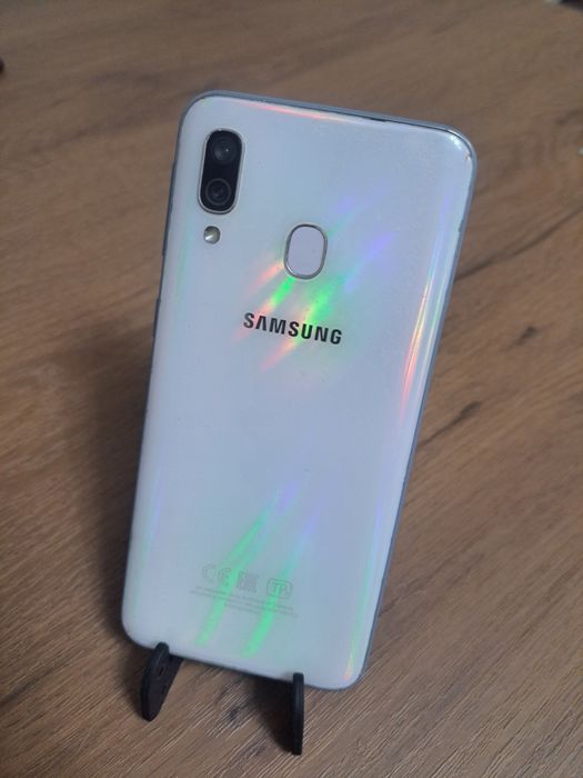Samsung Galaxy A40 64GB