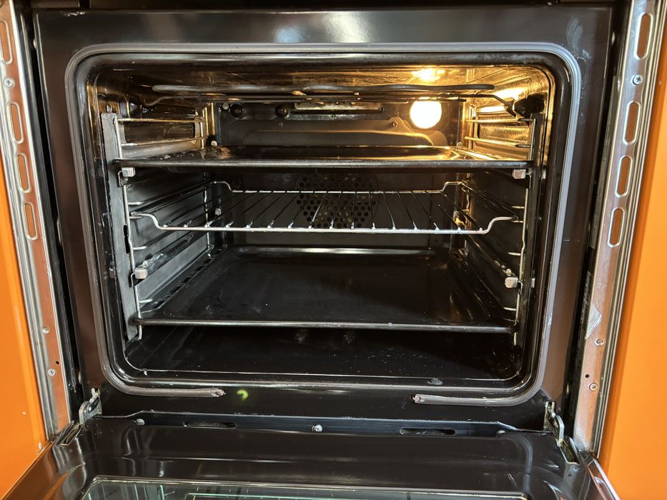 Whirlpool фурна за вграждане и котлони