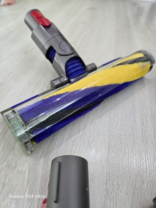 Приставки за Dyson v12