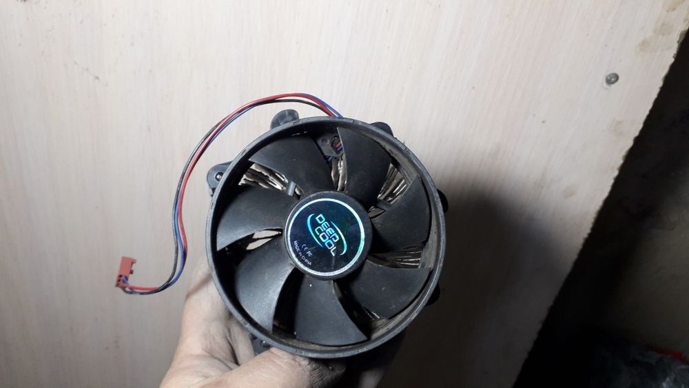 Продам Озу, блок питание, модем,дисковот,мышки,видеокарта,,