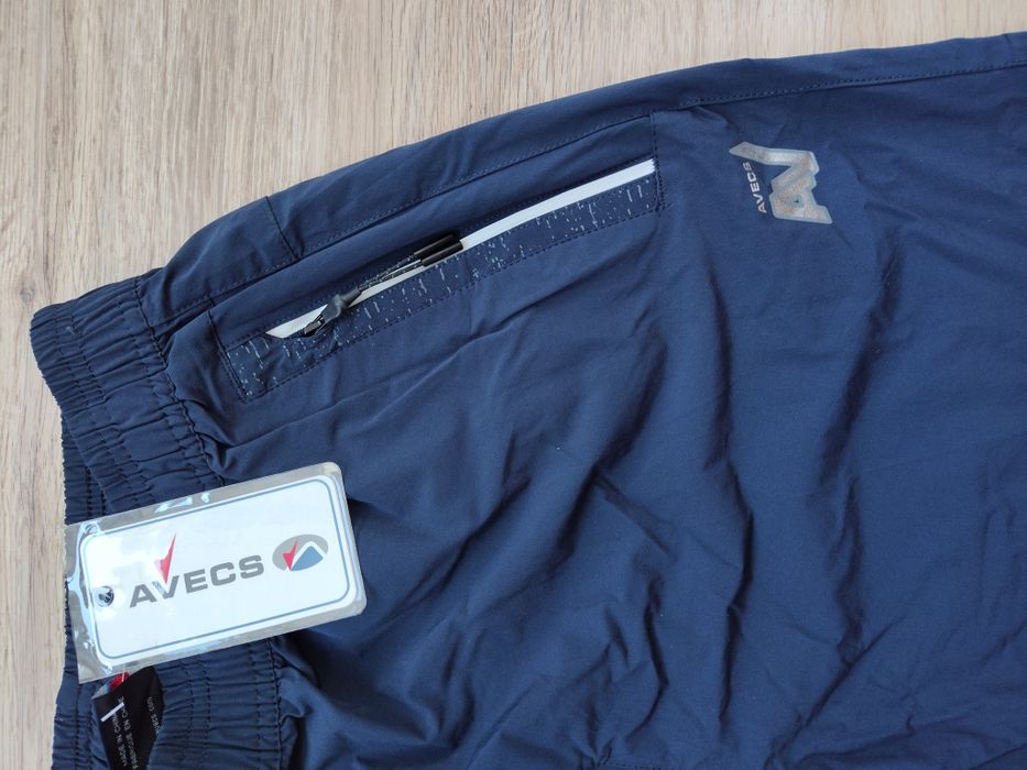 pantaloni de trening pentru barbati marimea M nou Avecs