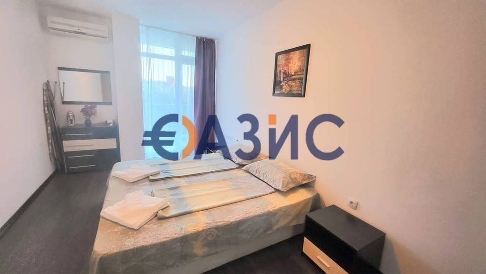 Продава се Двустаен апартамент в к.к. Слънчев бряг - 67 кв.м за 662 €/кв.м - Снимка #4