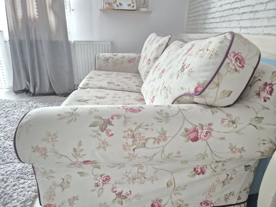 Canapea extensibila Cavio