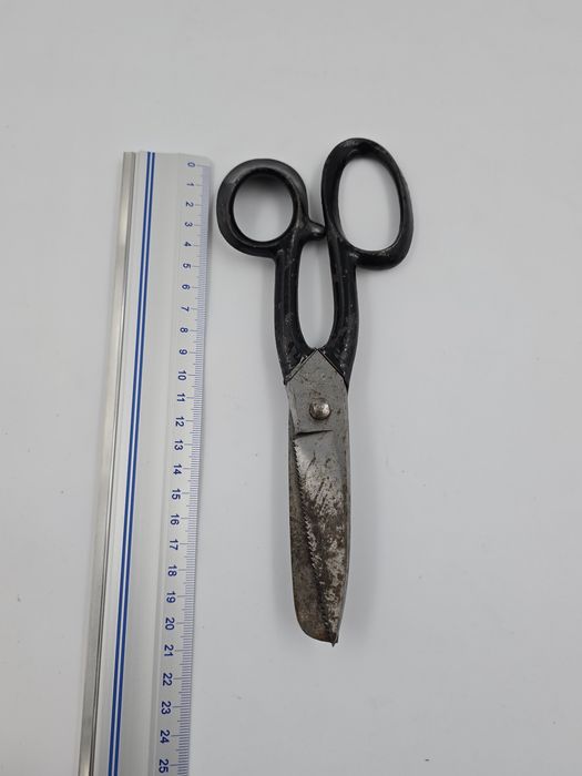 Foarfeca veche de colecție