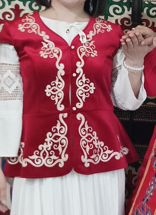 Национальный жилет