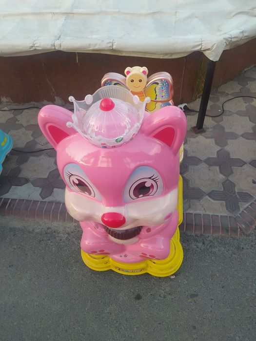 Karusel kachela kachalka atraksion sotiladi (Batut ham bor)