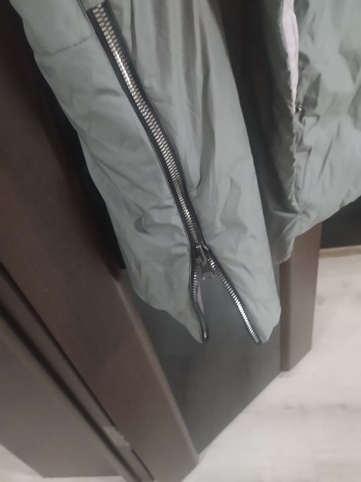 Продам куртку пальто