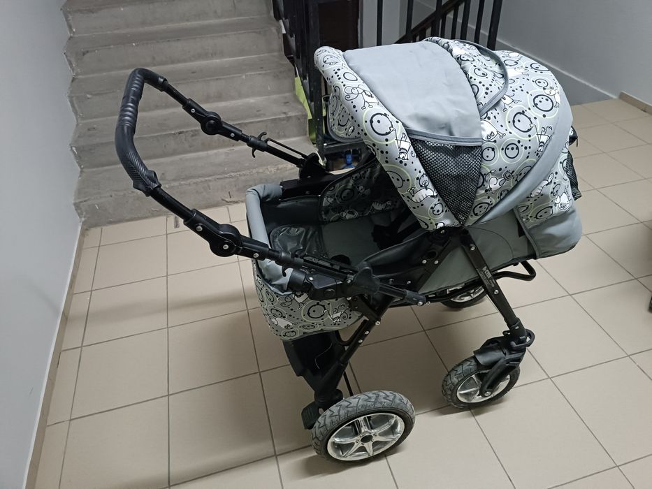 Продается детская коляска зима -лето