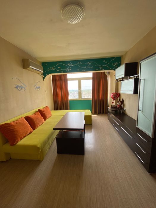 Продава се Едностаен апартамент в Ямбол, Златен рог - 26 кв.м за 1471 €/кв.м - Снимка #1