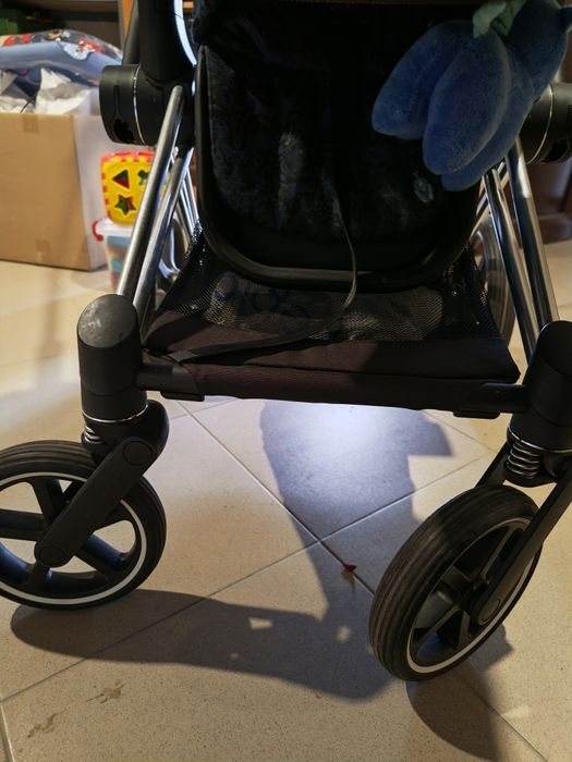 Шаси Cybex Priam 4 Chrome Brown с основа за седалка