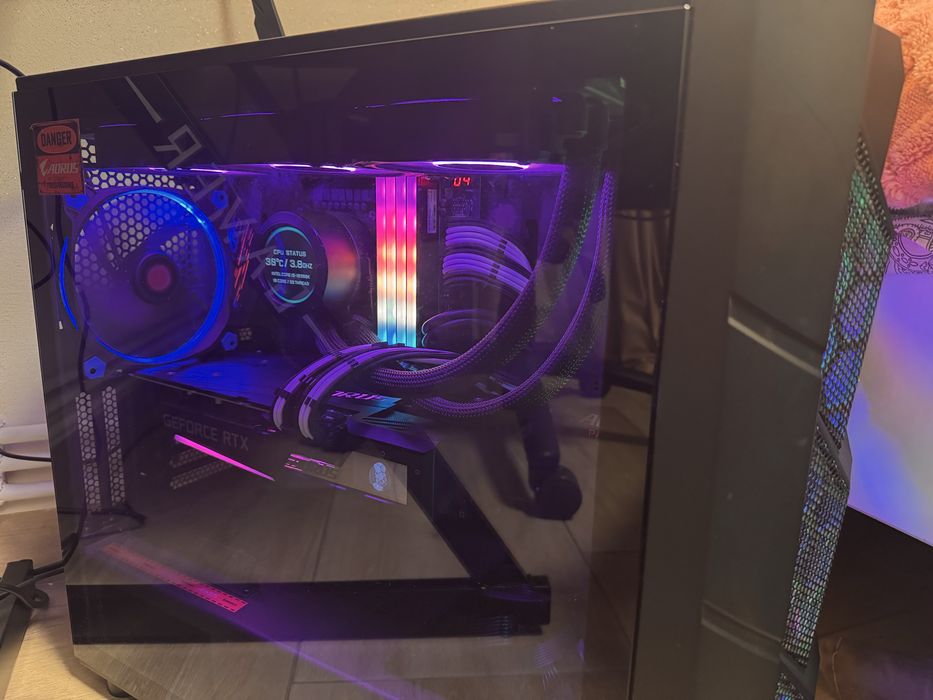 Pc Gaming i9-10900k/ RTX 3070 AOURUS RGB