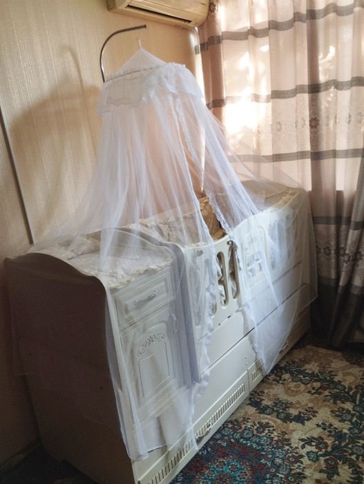 Продаётся детская кроватка трансформер