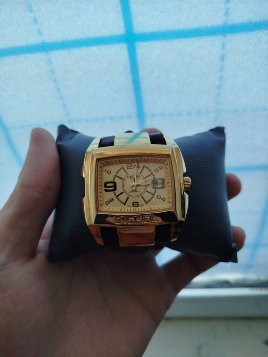 Саат келсемиз 200 мын айтип атирман