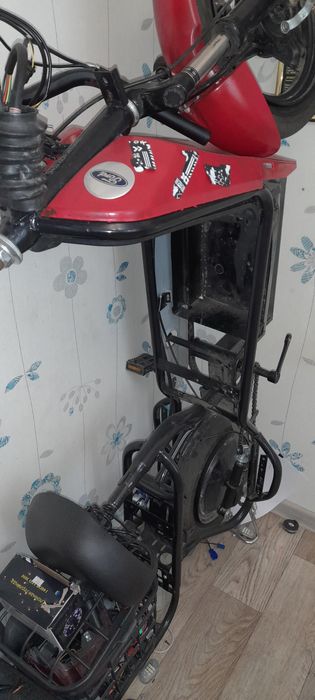 Срочно продам электроскутер