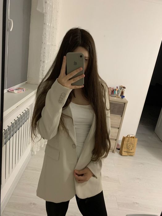 Молочный жакет H&M