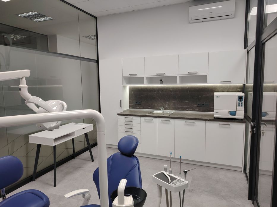 Дентален кабинет/смяна/ под наем