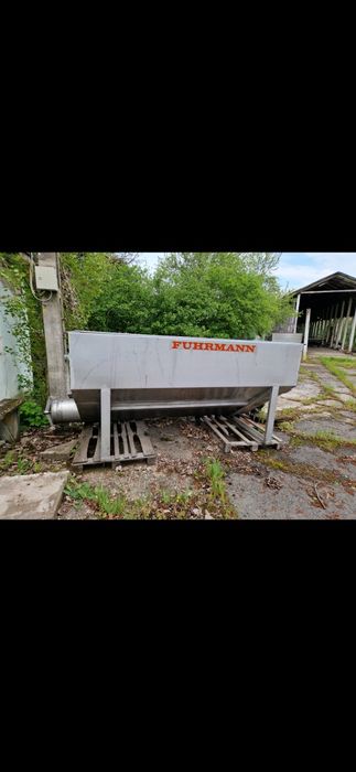 Buncăr Bazin Inox de primire struguri 3.5 tone