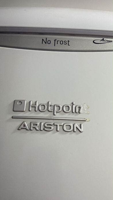 холодильник Ariston