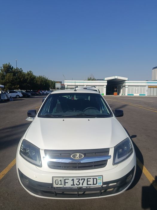 Lada granta 2011