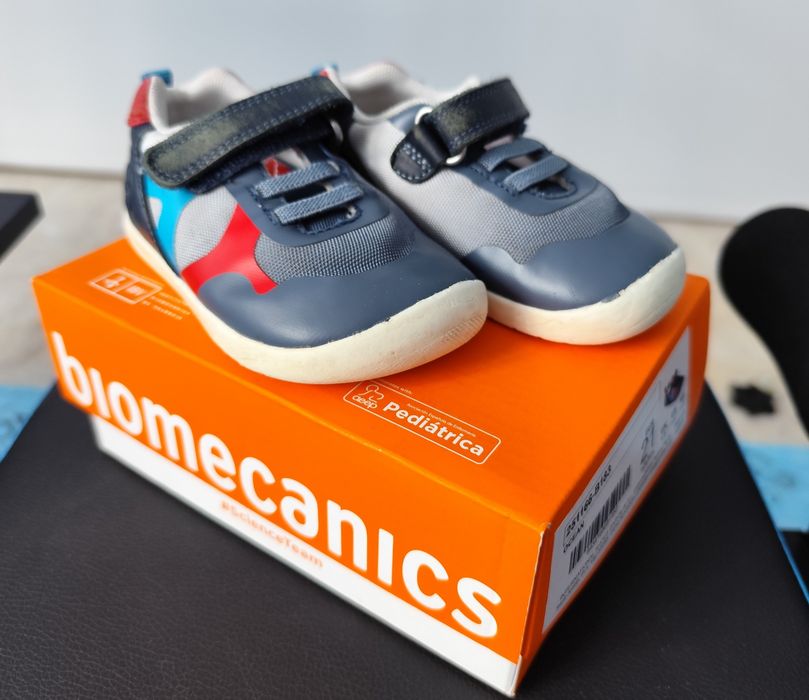 Adidași Biomecanics