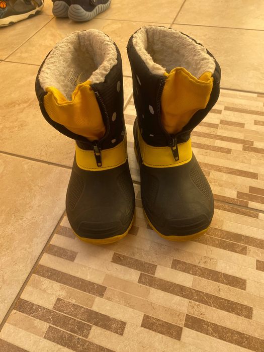 Топли детски ботуши