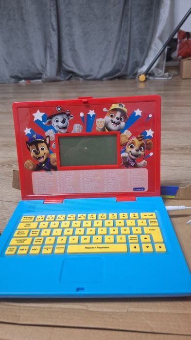 Vând laptop copii