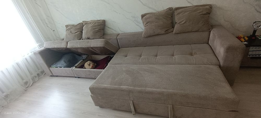 Продаётся диван .