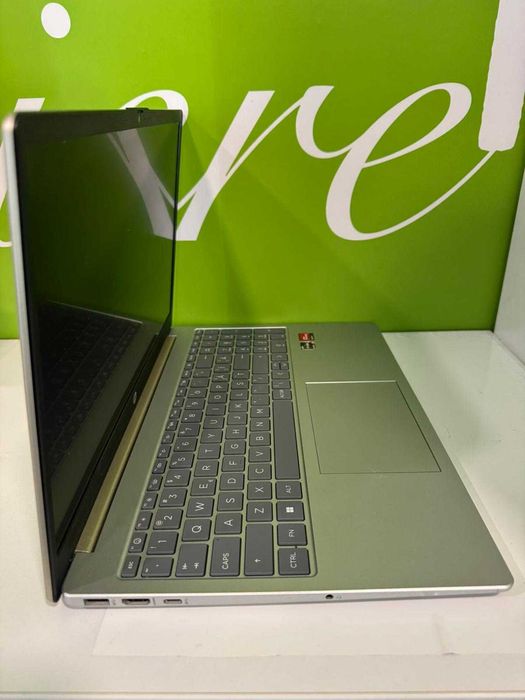 (Ag41) Laptop HP 15 B6097 - Garantie 2 ani!