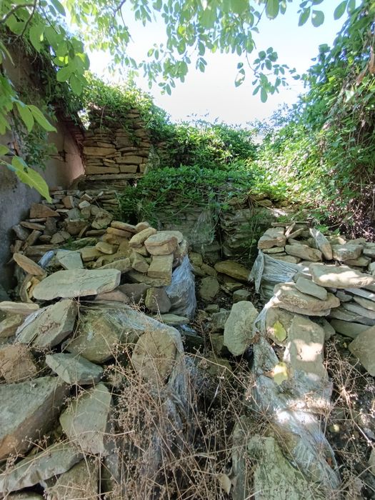 Камъни за зидария и за настилки