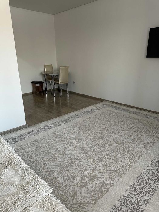 Продам 1 ком в 19 мкр