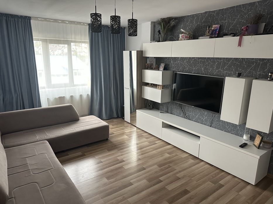 Apartament zona Hlincea