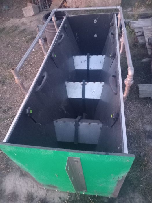 Hrănitoare ,adapatoare