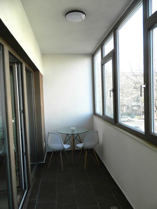 Studiou de inchiriat, 40 mp zona Brazdă