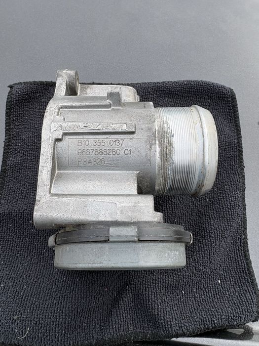 Дросел клапа за Пежo/Peugeot 508 - 2.2 HDI