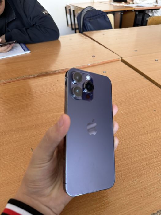 Обмен на айфон 15 про или промакс с моей доплатой