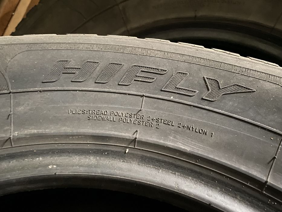 Продам пару летней резины 245/65/17
