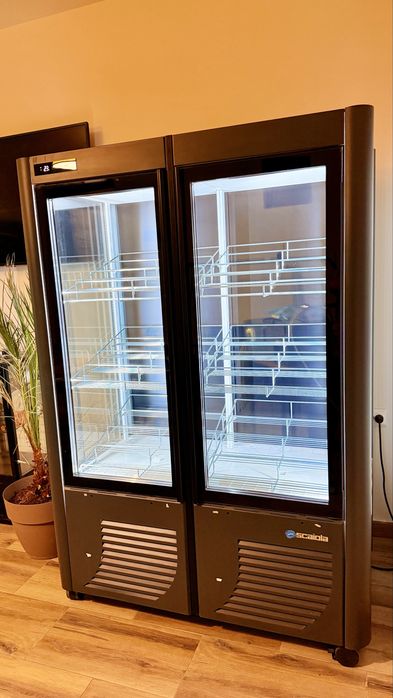 Vitrina verticala frigorifica vin 144 sticle SCAIOLA ENOTECA800