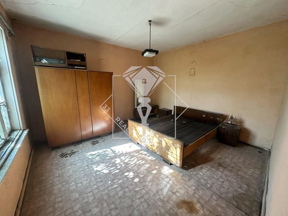 Продава се Къща в с. Цалапица, Област Пловдив - 70 кв.м за 808 €/кв.м - Снимка #1