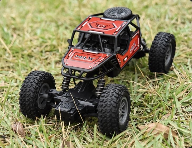 Машинка на радиоуправление