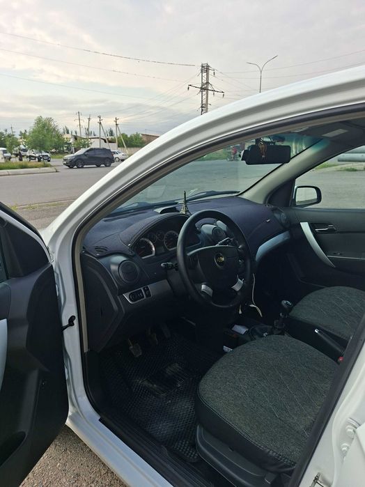 Chevrolet nexia 3