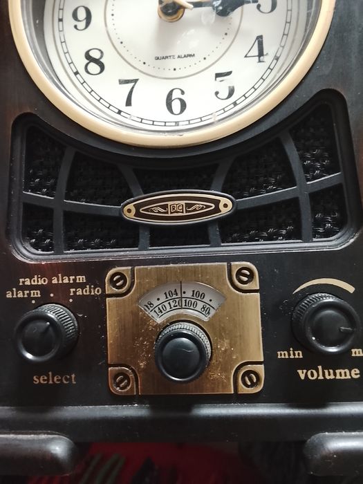 Aparat radio retro.