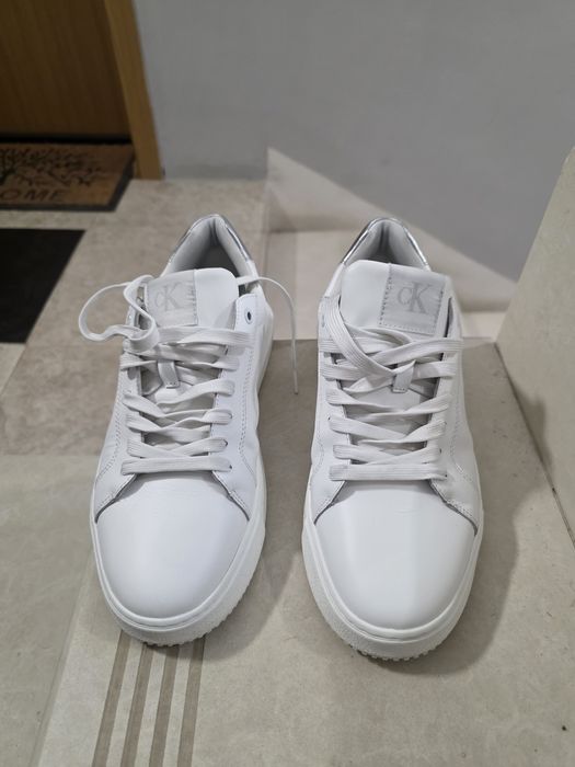 Оригинални кецове естествена кожа