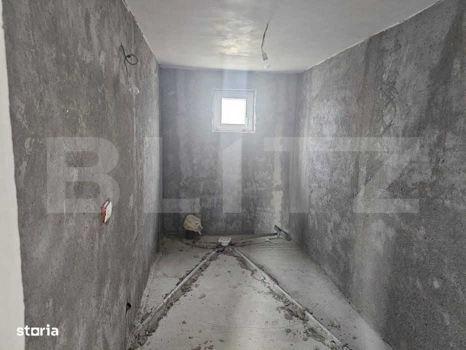 Casa la rosu/semifinisata, P+E, 139 mp utili, 523 mp teren, Bradesti