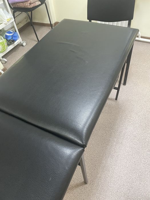 Кушетка массажная