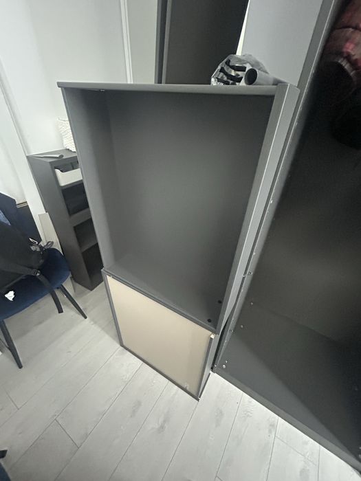 Dulap Pax 150x236 cu usi si accesorii