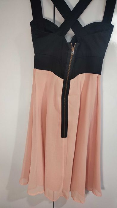 Елегантна секси дамска рокля, р-р XS